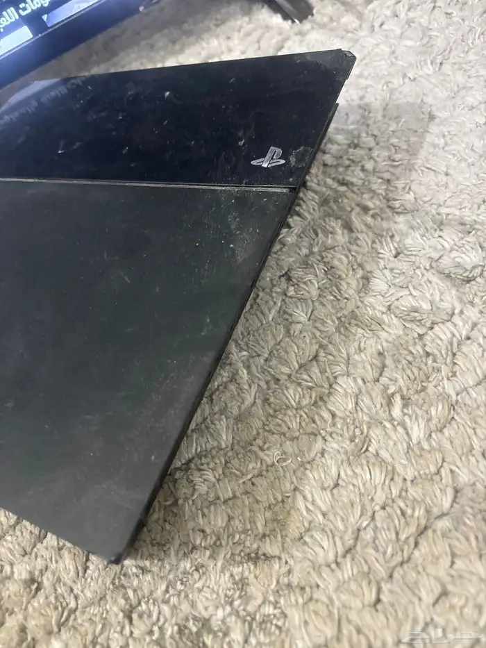 بلاستيشن 4 ما له يد ولاكن داخله شريط قراند 5 2