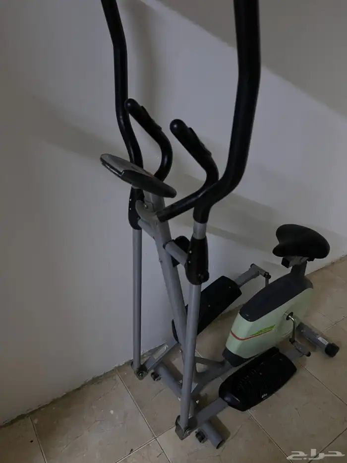 ادوات رياضيه مكونه من ثلاث قطع سير رياضي دراجه رياضيه 5