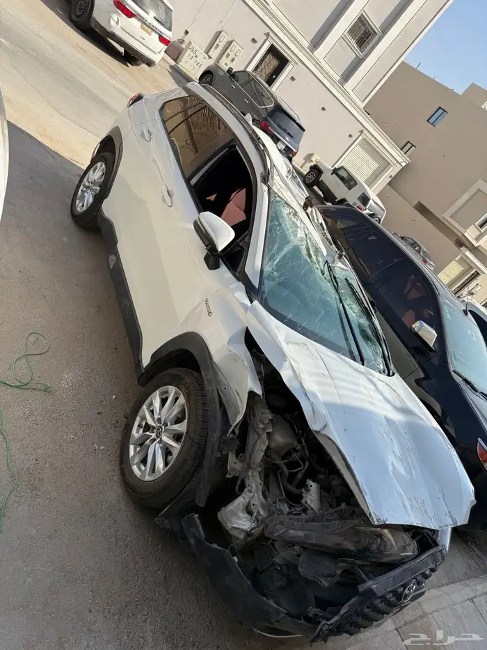 كورلا كروس مصدومه 2