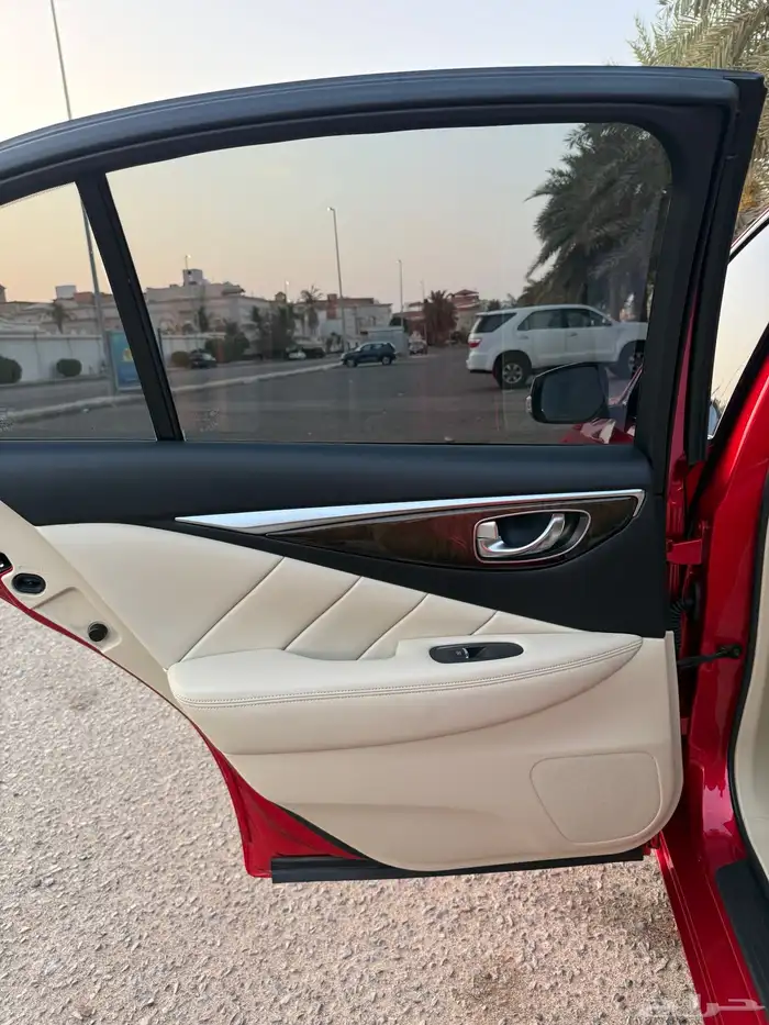 انفنتي q50 موديل 2020 v6توين تيربو الممشى 175 الف 8