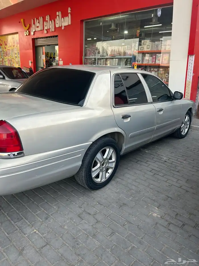 فورد فكتوريا 2008 12