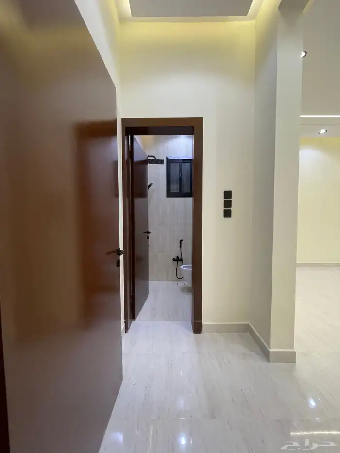 للبيع شقق ارضيه وعلويه بمداخل مستقله من 600 الف ح الراقى 17