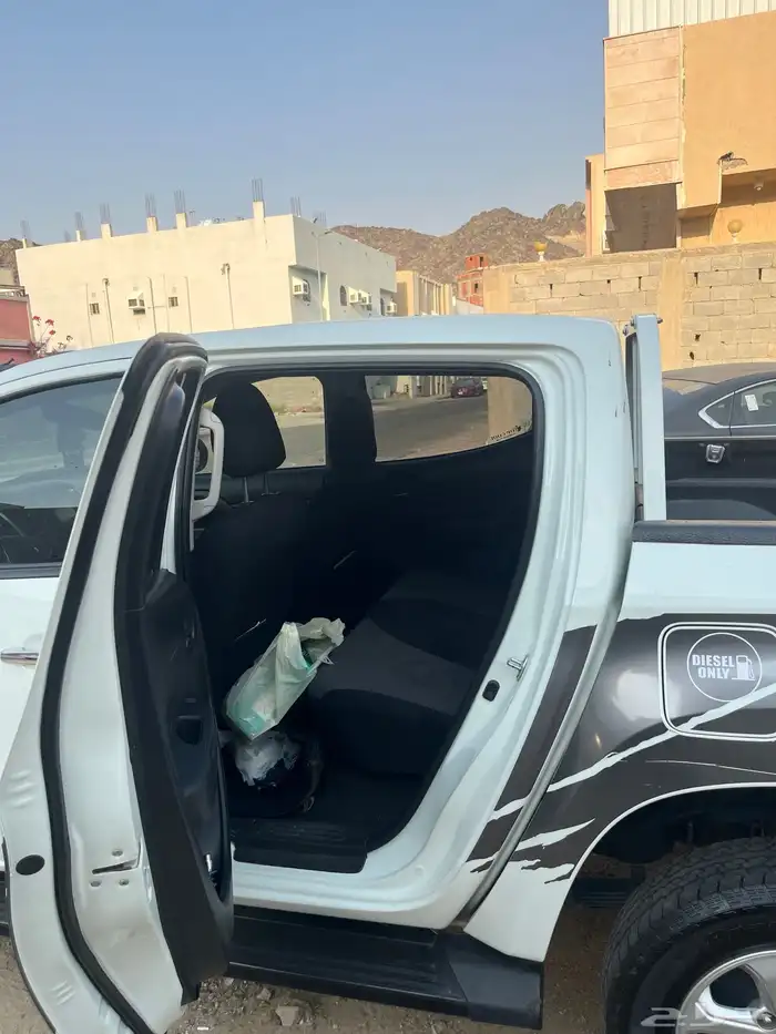 ميتسوبيشي L200 استخدام شخصي 10