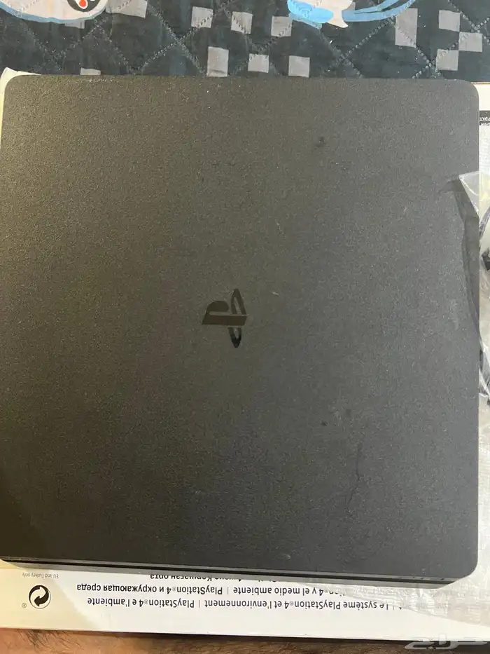 بلاي ستيشن 4 نظيف جدا للبيع 1