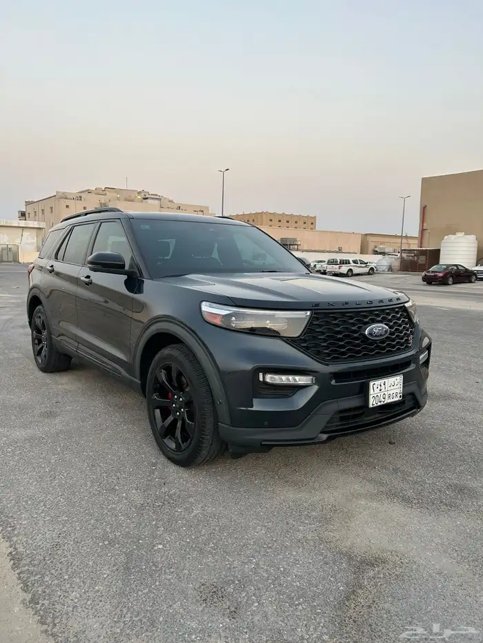 فورد اكسبلورر موديل 2022 ST 3