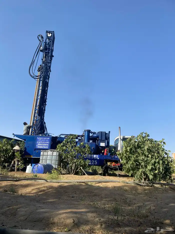 حفار ابار ارتوازية 1