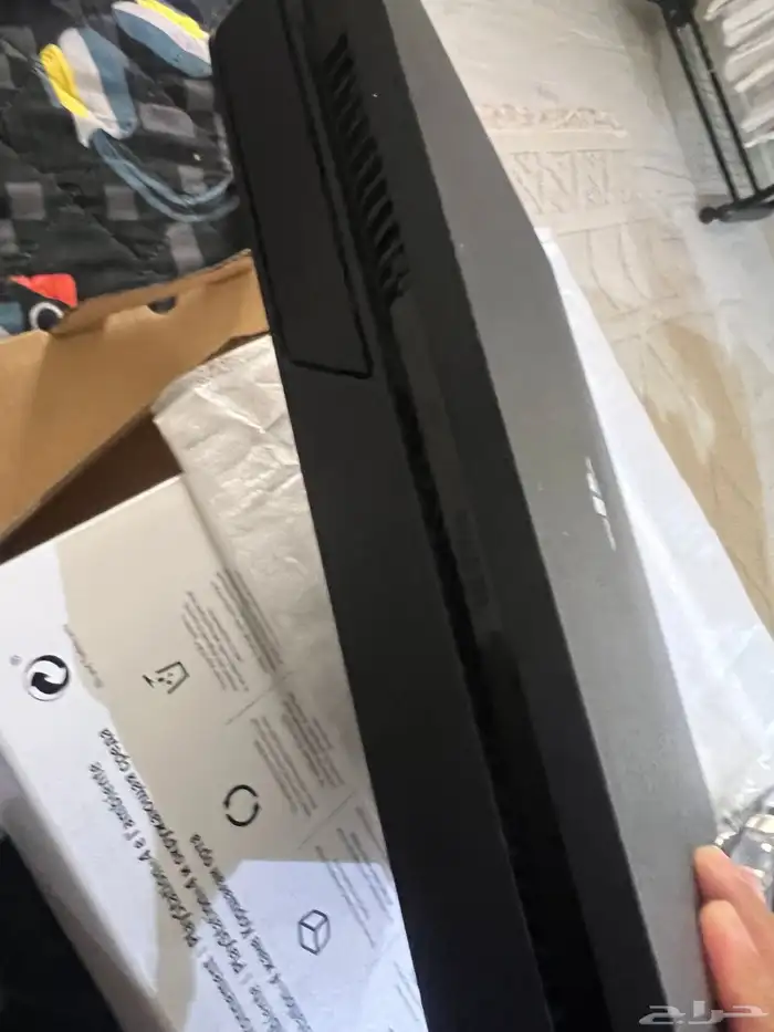 بلاي ستيشن 4 نظيف جدا للبيع 4