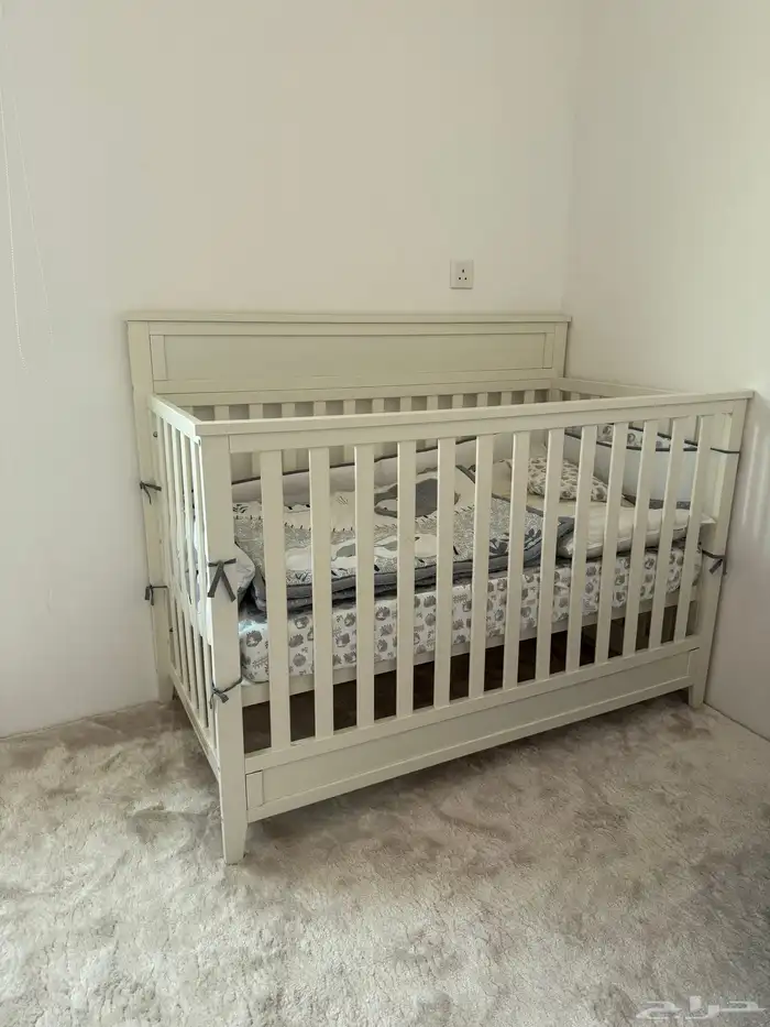 سرير اطفال للبيع 2