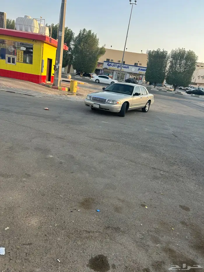 فورد فكتوريا 2008 10