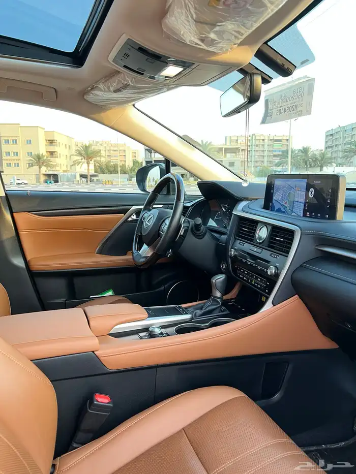 لكزس ار اكس 350 2021 13