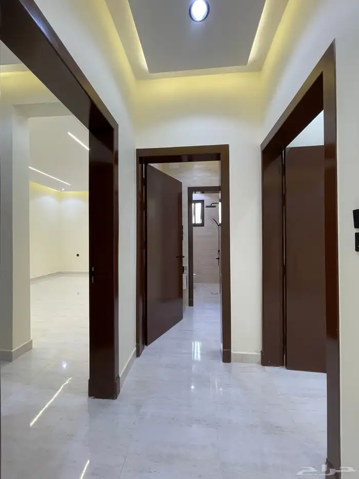 للبيع شقق ارضيه وعلويه بمداخل مستقله من 600 الف ح الراقى 34