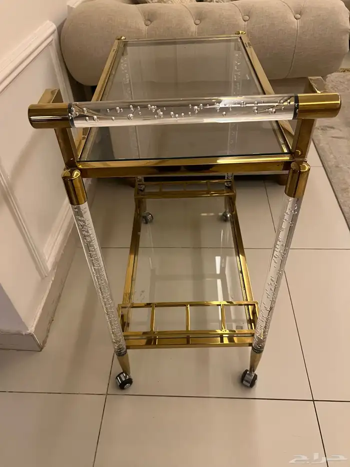 طاوله للمجالس او الصالة وعربه ترولي لتقديم الطعام 3