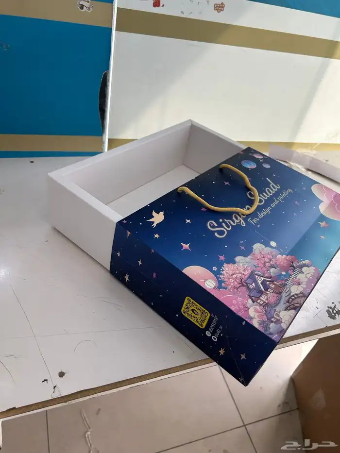 لوقو جلد العبايات كروت ورق تغليف بكج عبايات 14