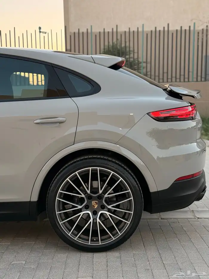 بورش كايين كوبيه بلاتينيوم اديشن platinum Edition Coupe2023 37