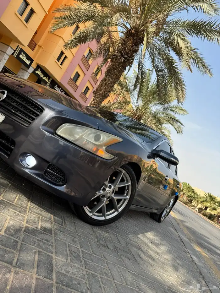 Nissan maxima 2011 28