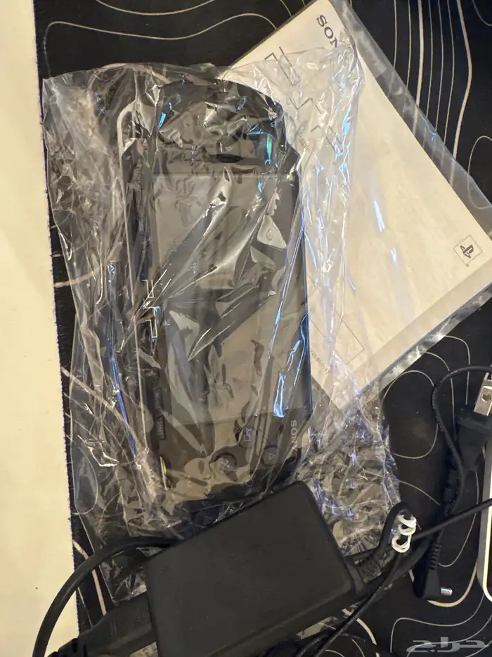 سوني محمول بي اس بي مع كرتونه psp 2000 2