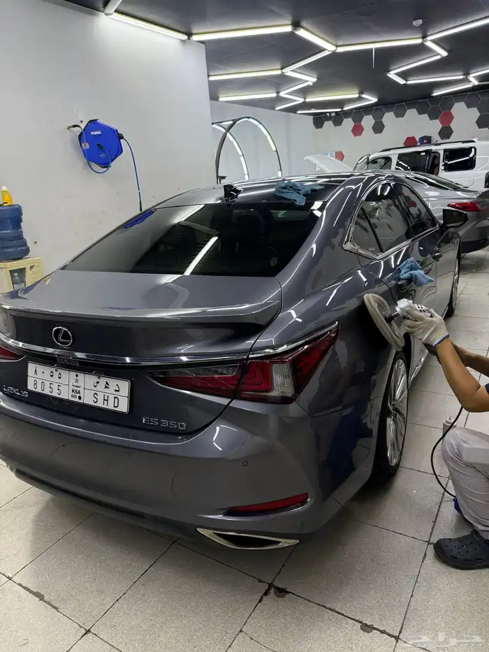 لكزس 350es 2021 ماشي 107 الف فل للبيع 3