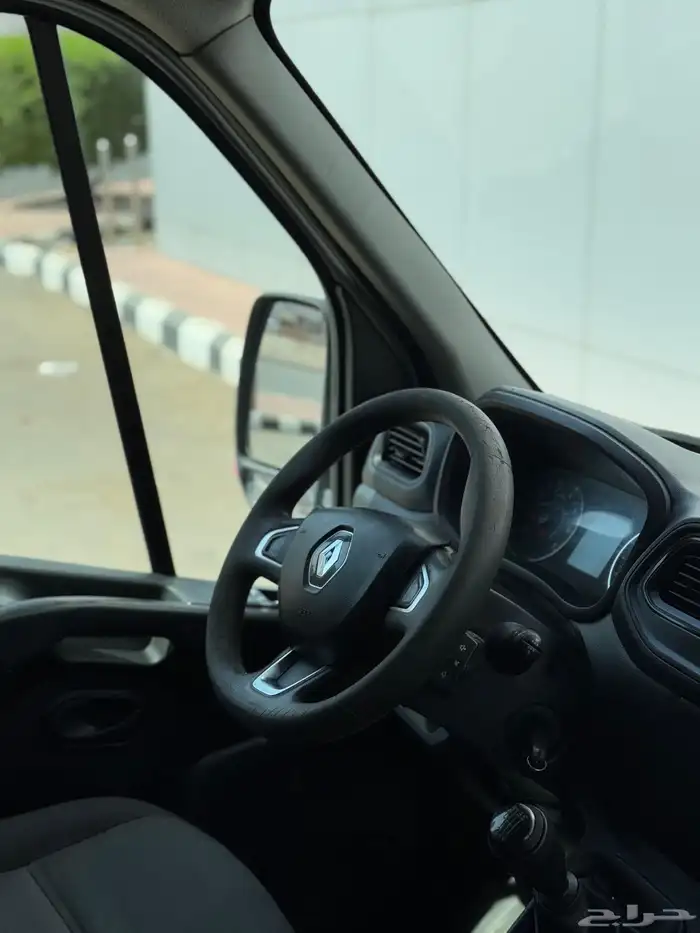 رينو ماستر بضاعة 2022 ديزل السعر 48000 الف 10