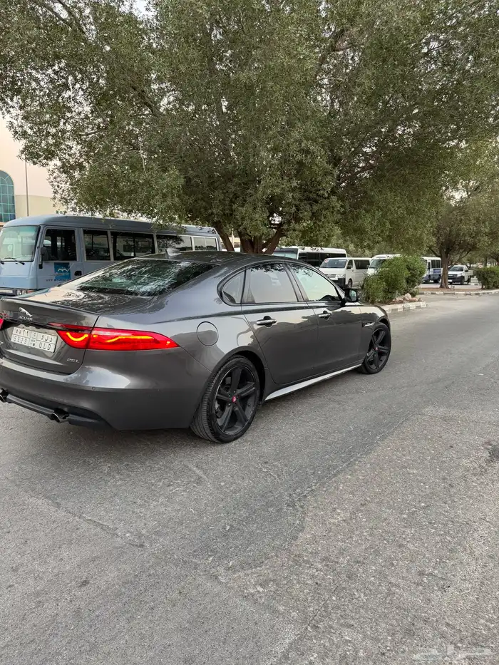 جاكوار موديل 2017 XF 2