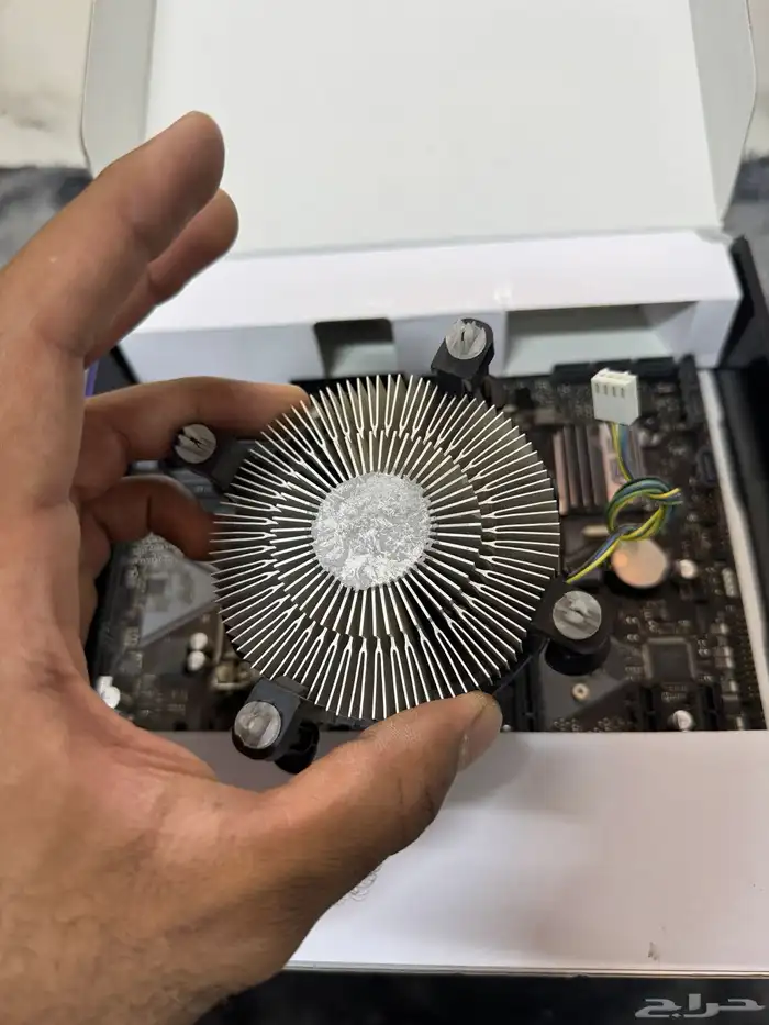 قطع بي سي pc مستخدمة للبيع 13