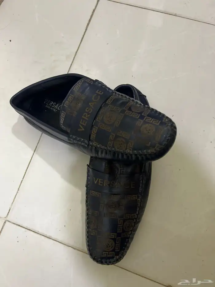 شوز للبيع 2