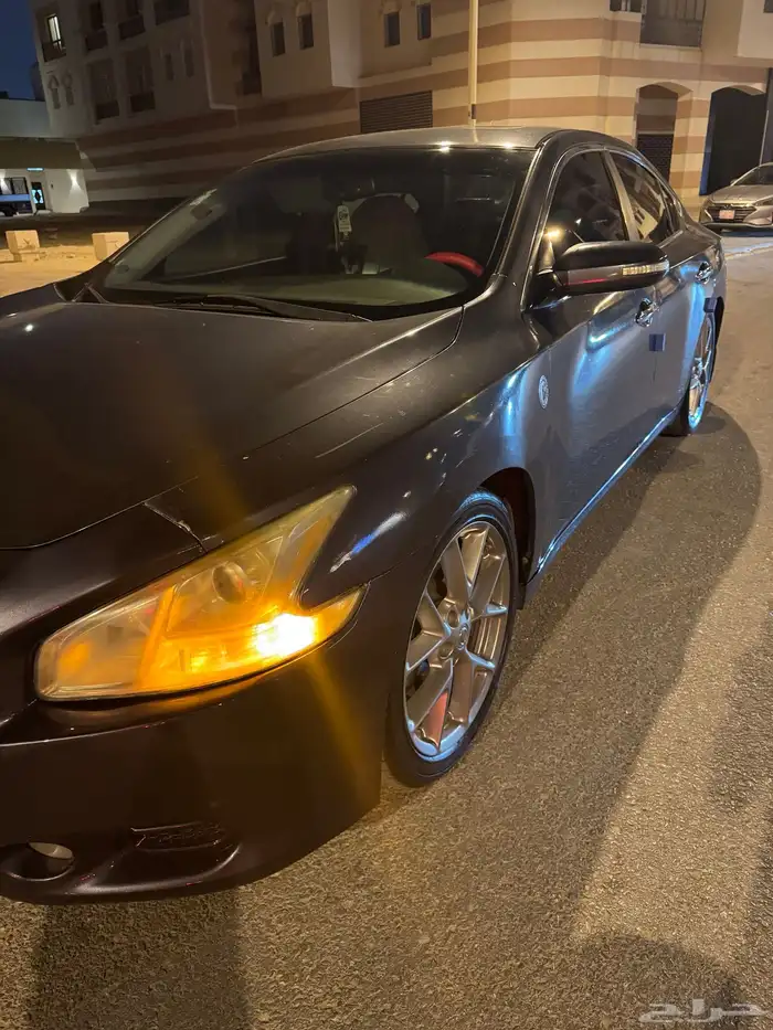 Nissan maxima 2011 9