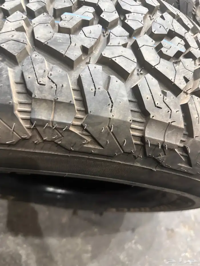 كفرات نص حجري 265 70 16 6