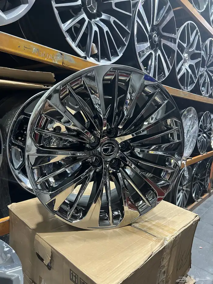 جنوط لكزس LS500درجه اولا  نيكل مقاس 20 4