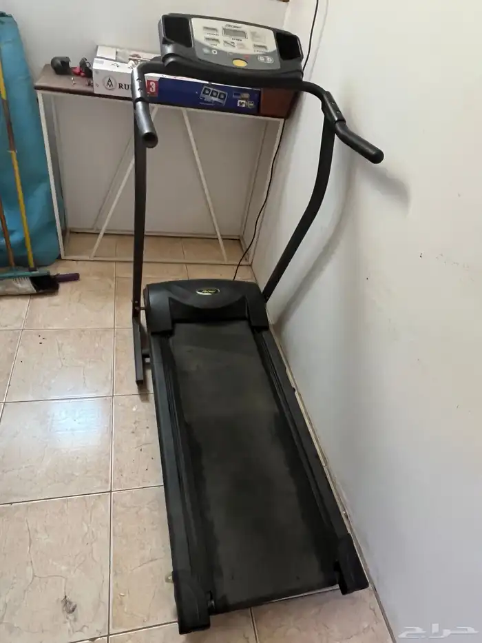 ادوات رياضيه مكونه من ثلاث قطع سير رياضي دراجه رياضيه 9