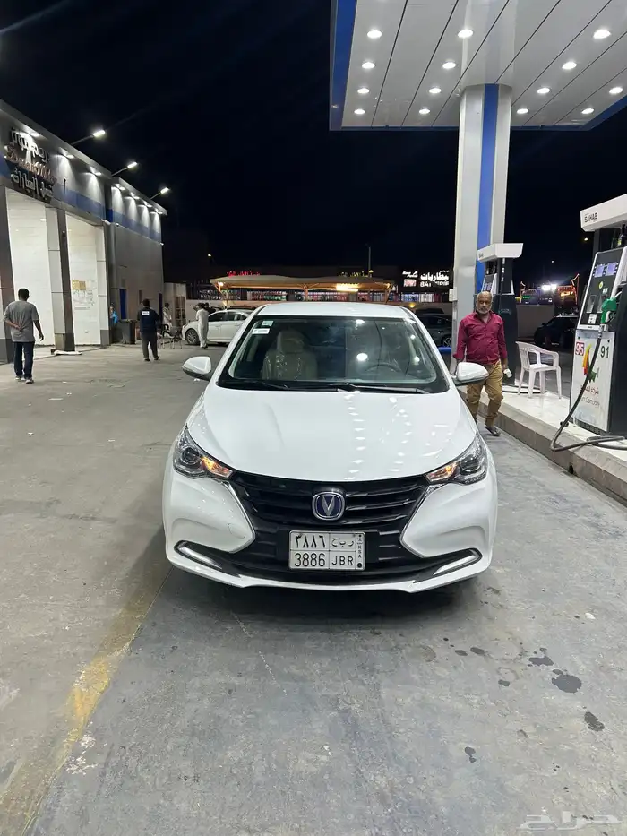 للبيع شانجان ال سفن 2022 ستاندر 0