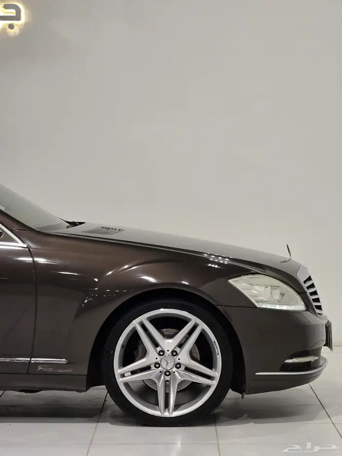 مرسيدس S500 موديل 2012 بحاله ممتازه 6