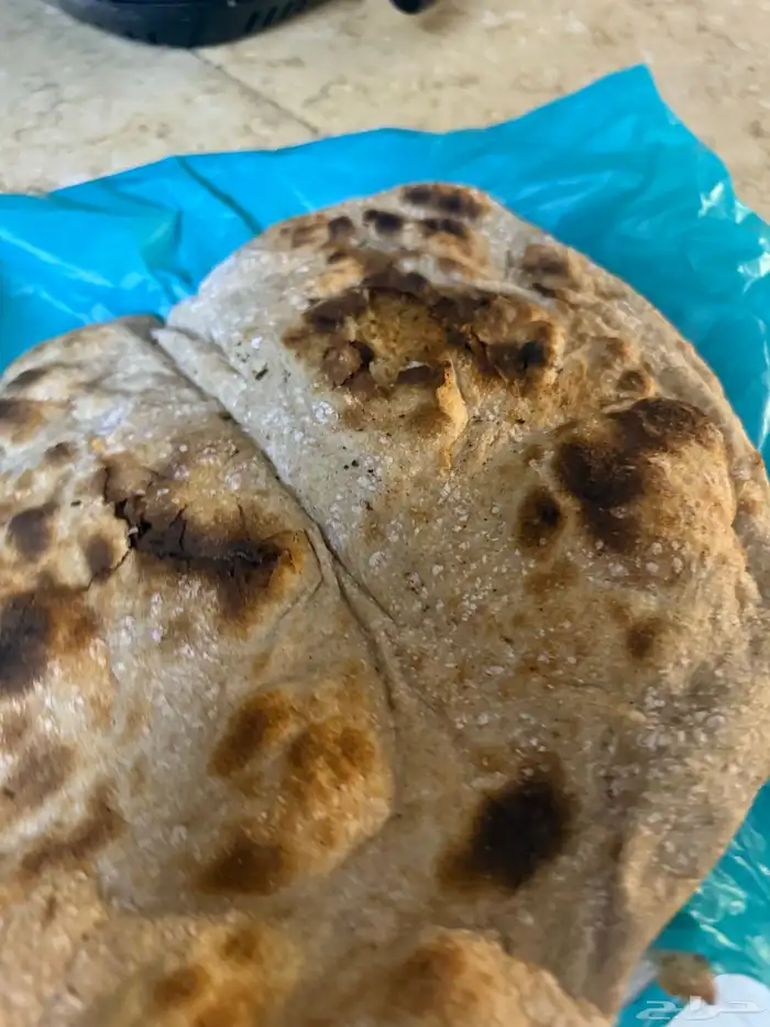 خبز للبيع اسر منتجه بالسمسم والسمنه والدجاج وجميع الاطعمه 1