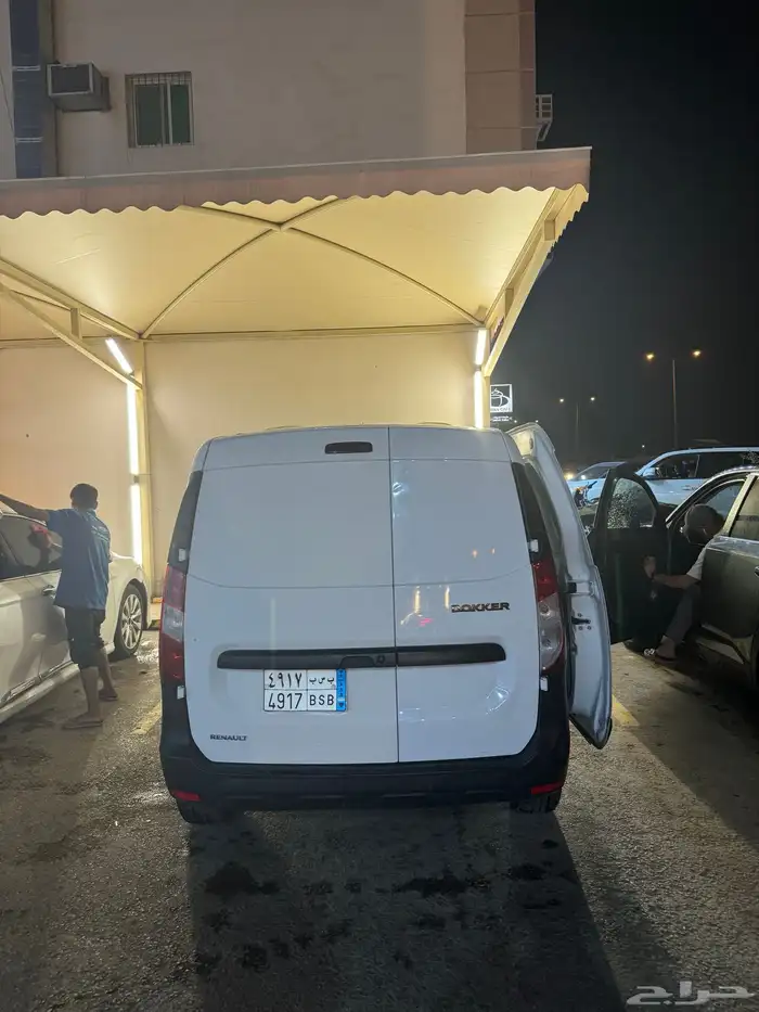 رينو دوكر للايجار مديل 2021 2