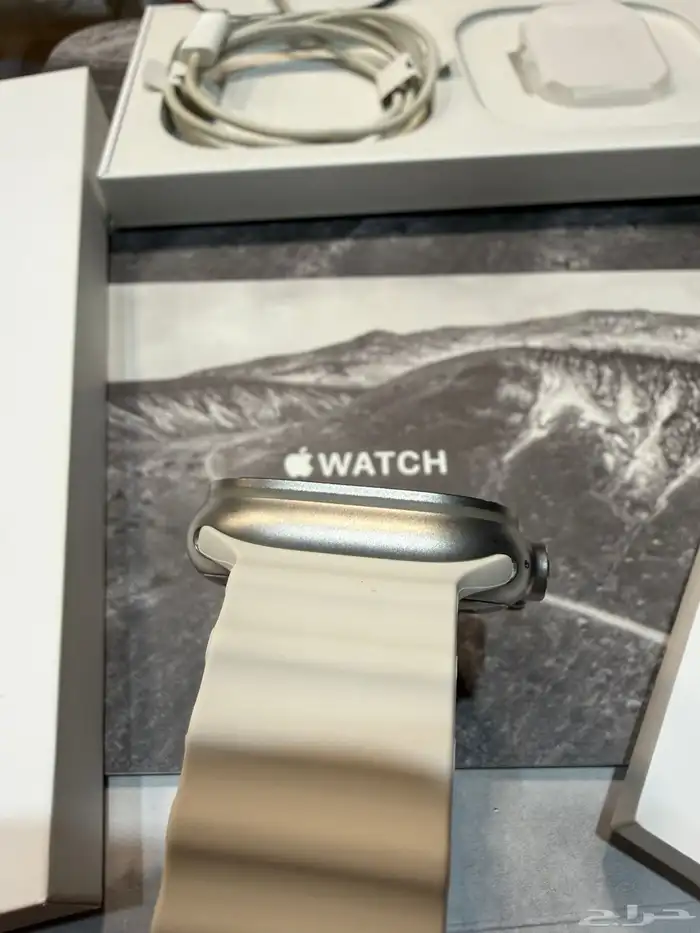 ساعة ابل الترا 2 مقاس 49 بطارية 100  مع كرتونها 6