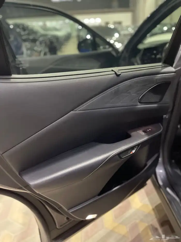 لكزس Rx350 F سبورت 2023 9
