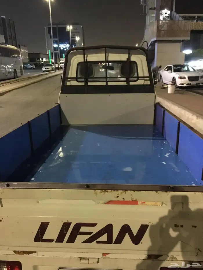 دباب سيارة ليفان 2