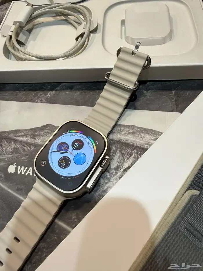 ساعة ابل الترا 2 مقاس 49 بطارية 100  مع كرتونها 1
