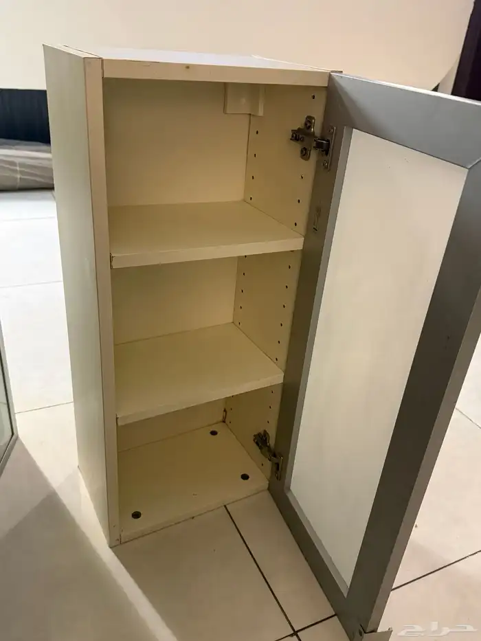 دولاب للبيع 1