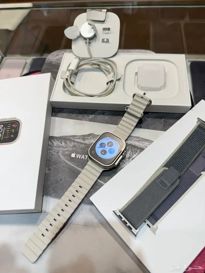 ساعة ابل الترا 2 مقاس 49 بطارية 100  مع كرتونها 3