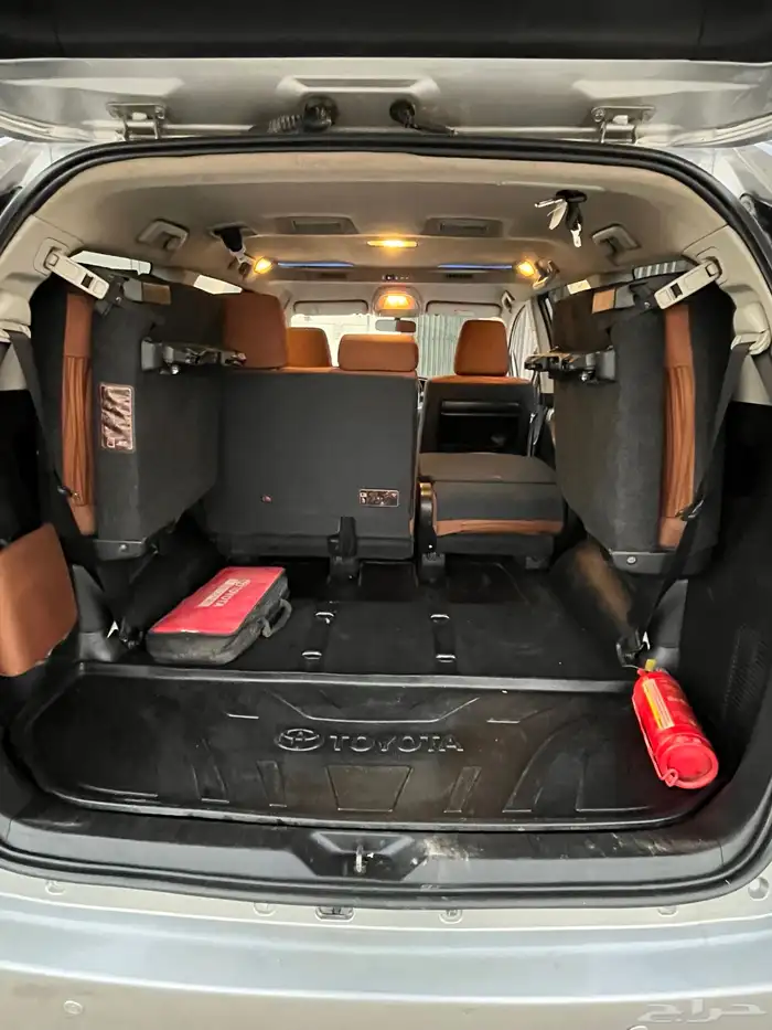 TOYOTA INNOVA انوفا 2017 G 15