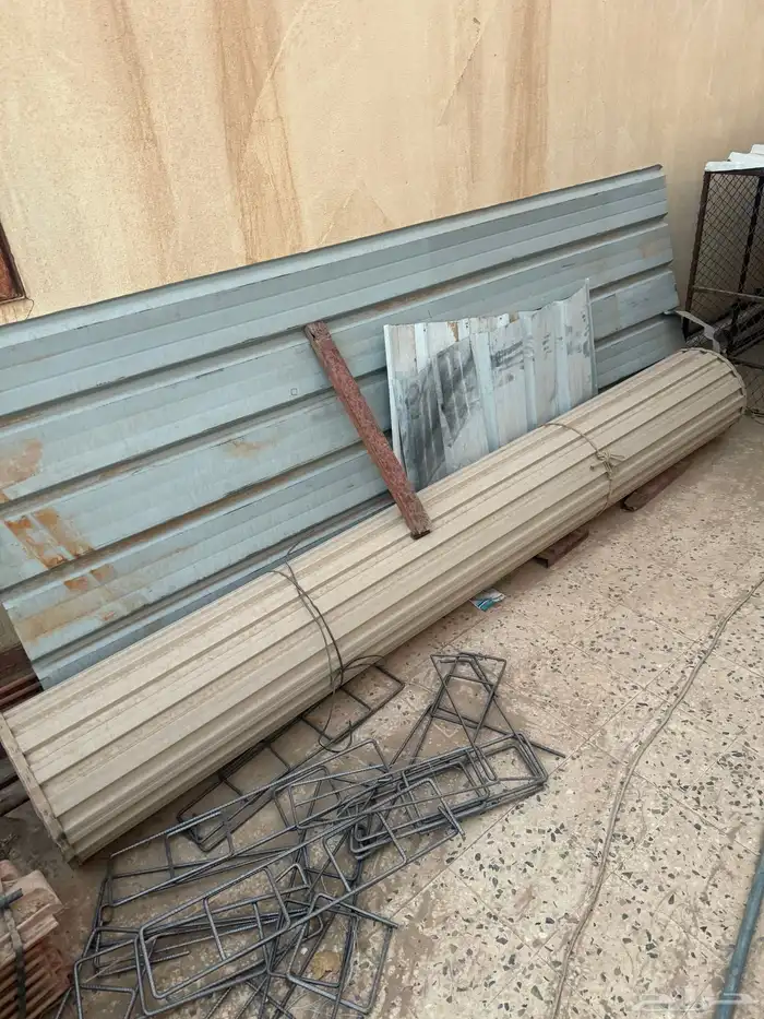 للبيع عزبه بيت شعر و عشش طيور و حديد 1