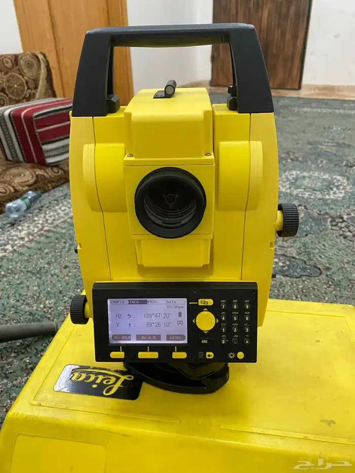 توتل استيشن بلدر 405شاشتين الرئيسية ممتازه والثانويه 0