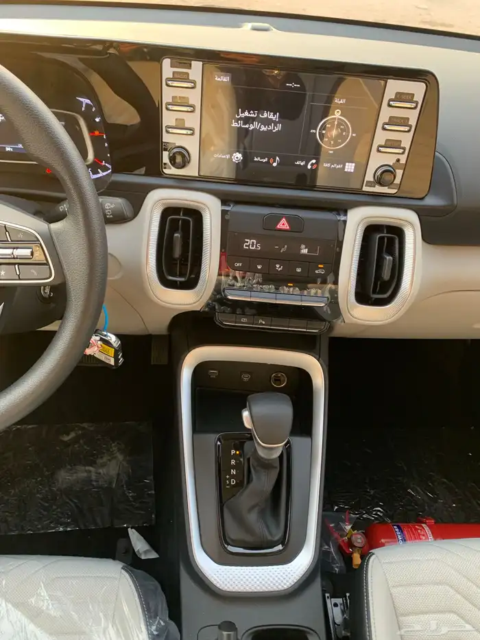 كيا سونيت 2026 ستاندر لونين احمر سقف اسود مميزه جدا 12