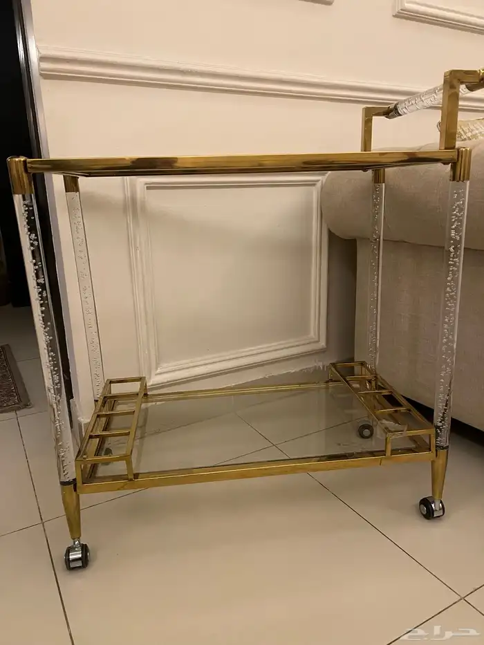 طاوله للمجالس او الصالة وعربه ترولي لتقديم الطعام 4