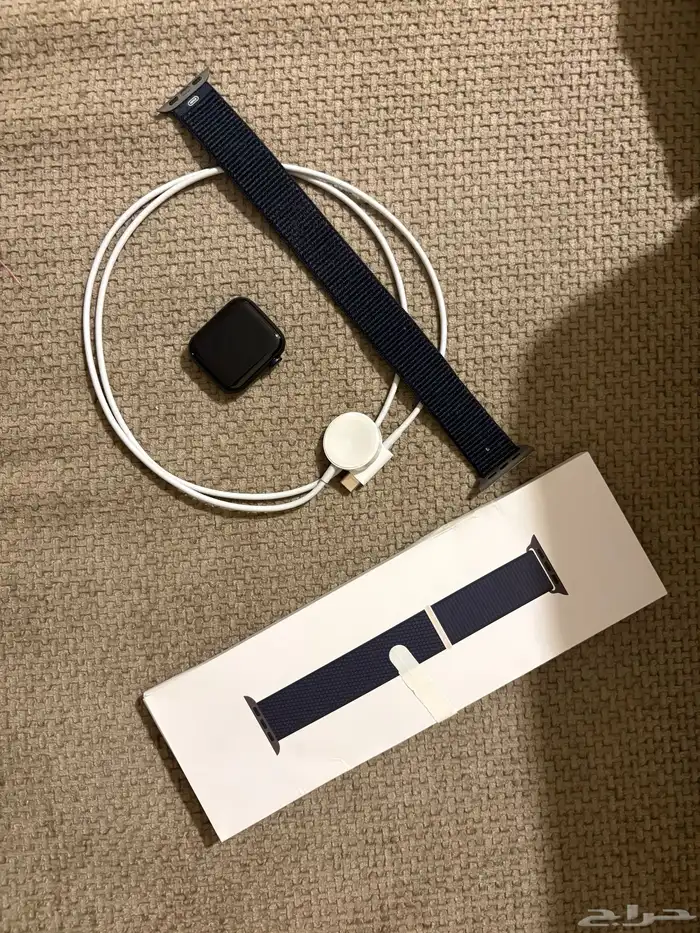 ابل واتش اصدار SE 0