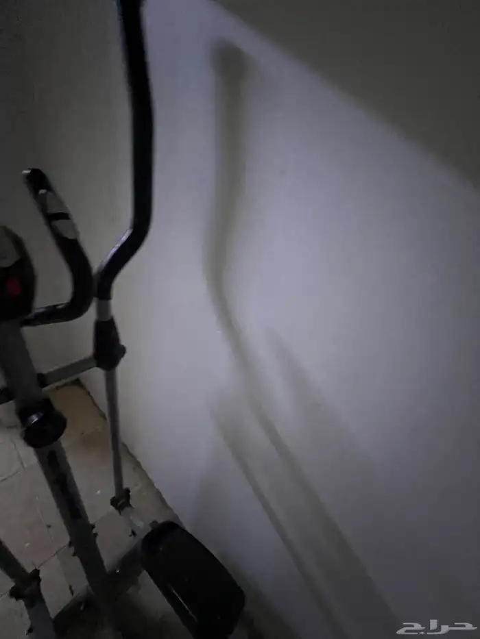 ادوات رياضيه مكونه من ثلاث قطع سير رياضي دراجه رياضيه 2