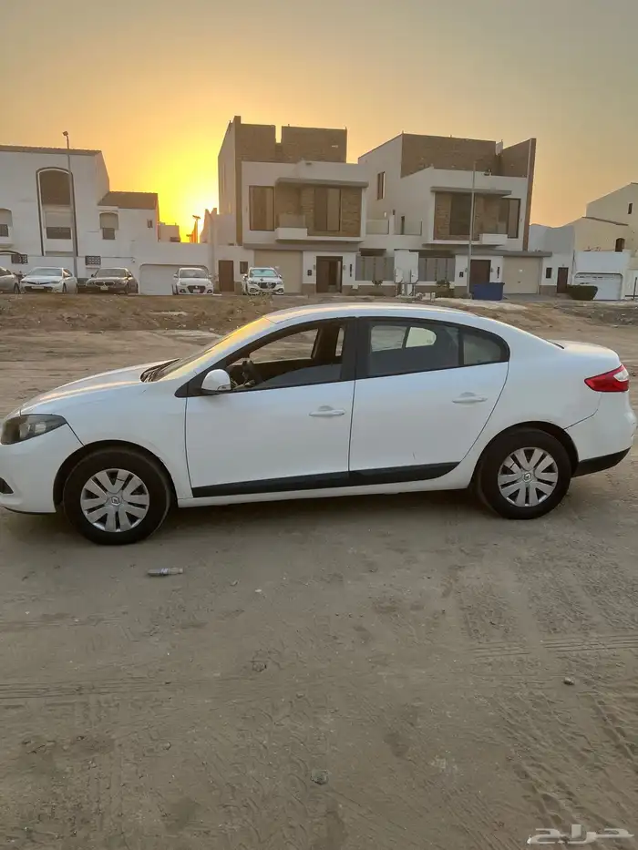 للبيع  رينو فلوانس 2014 بحالة ممتازه 9