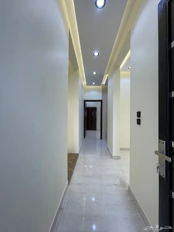 للبيع شقق ارضيه وعلويه بمداخل مستقله من 600 الف ح الراقى 3