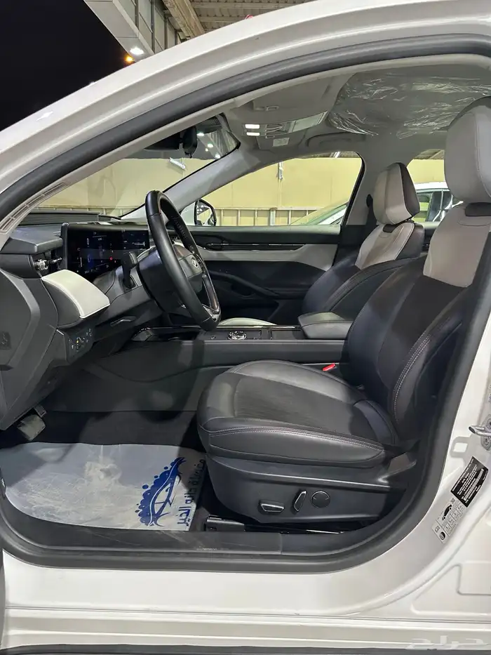 فورد توروس 2023 ترند مخزن وكالة 38