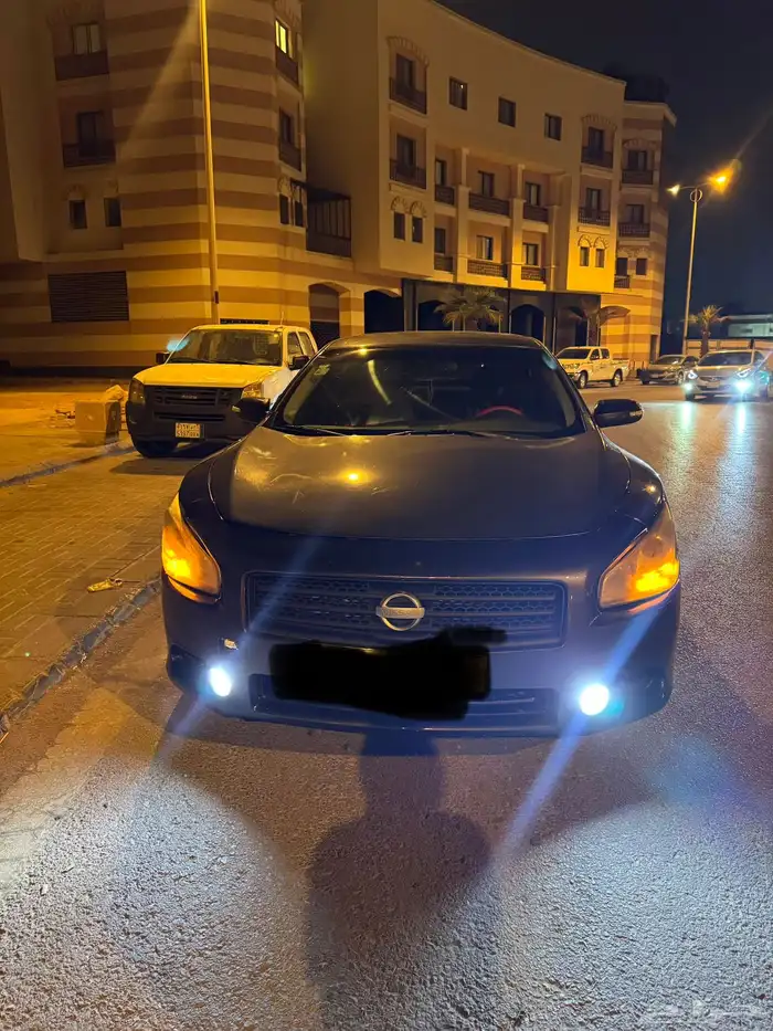 Nissan maxima 2011 8
